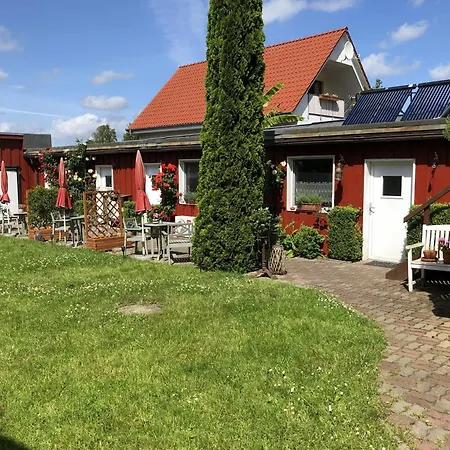 Alte Schmiede 3*