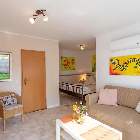 Πανσιόν Alte Schmiede